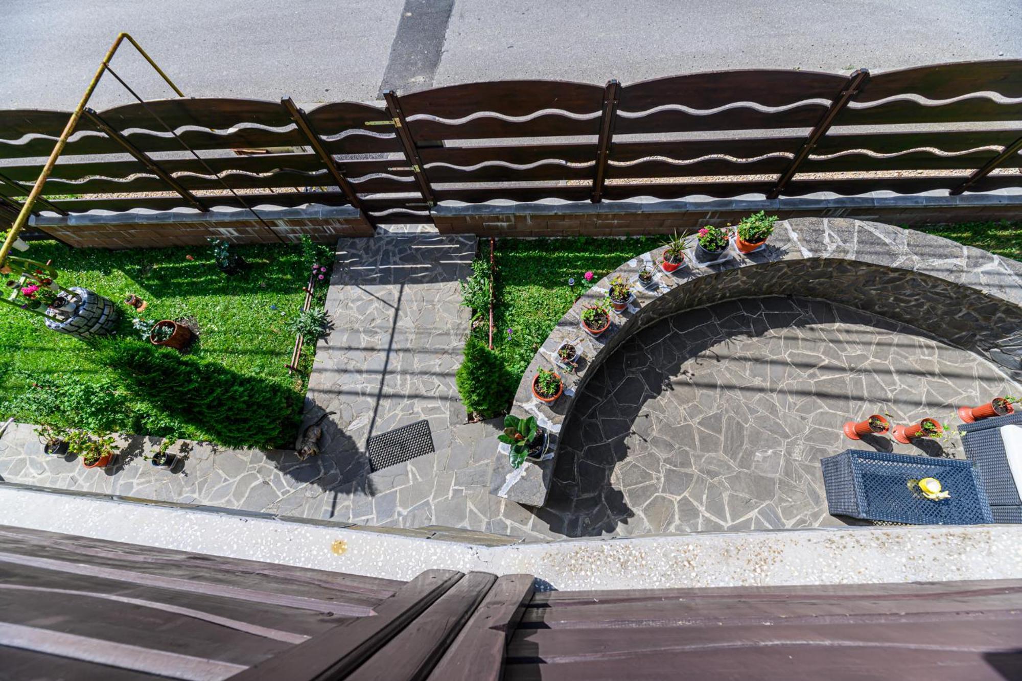 Hotel Casa Ramino Buşteni Exteriér fotografie