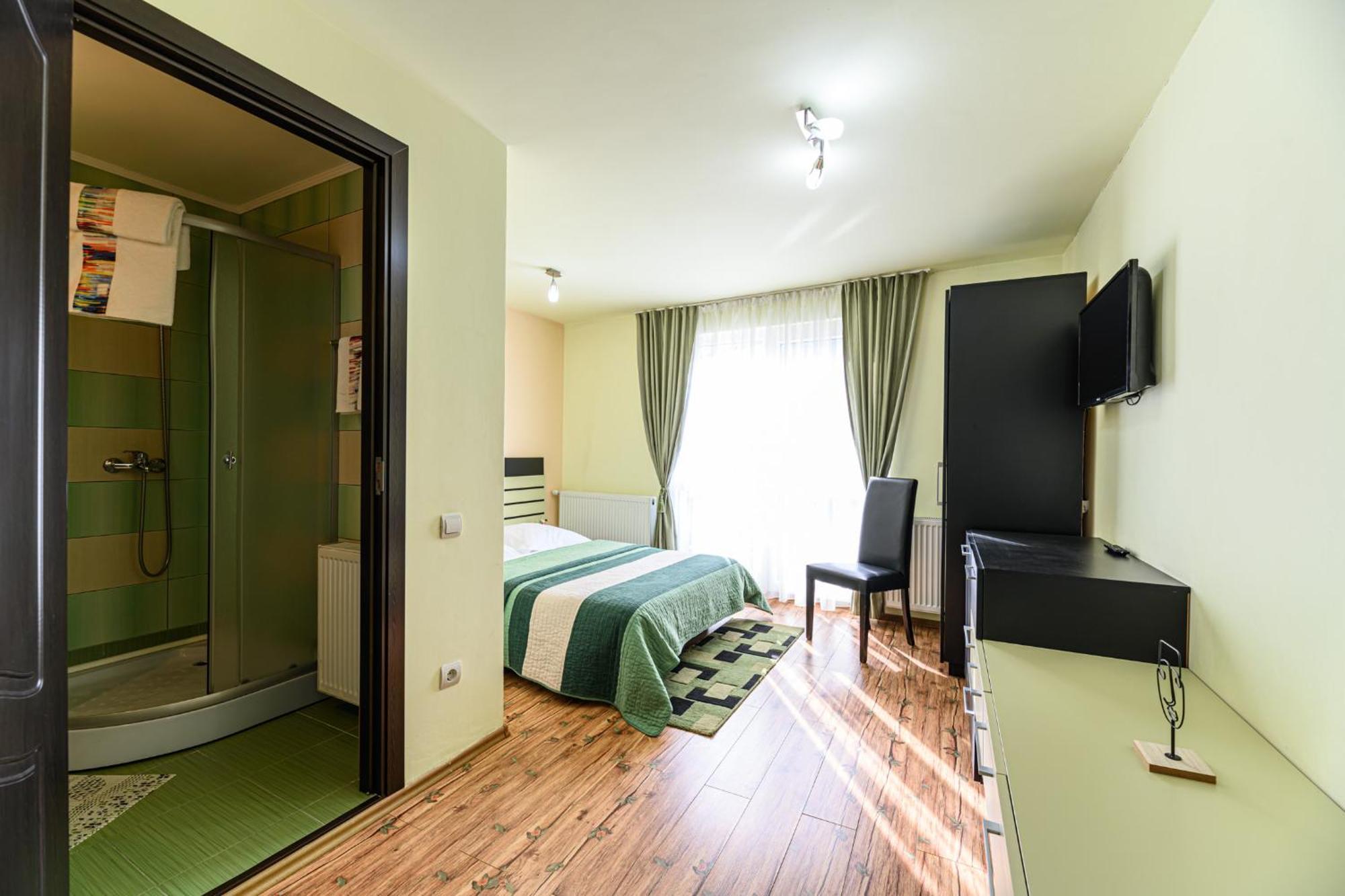 Hotel Casa Ramino Buşteni Exteriér fotografie