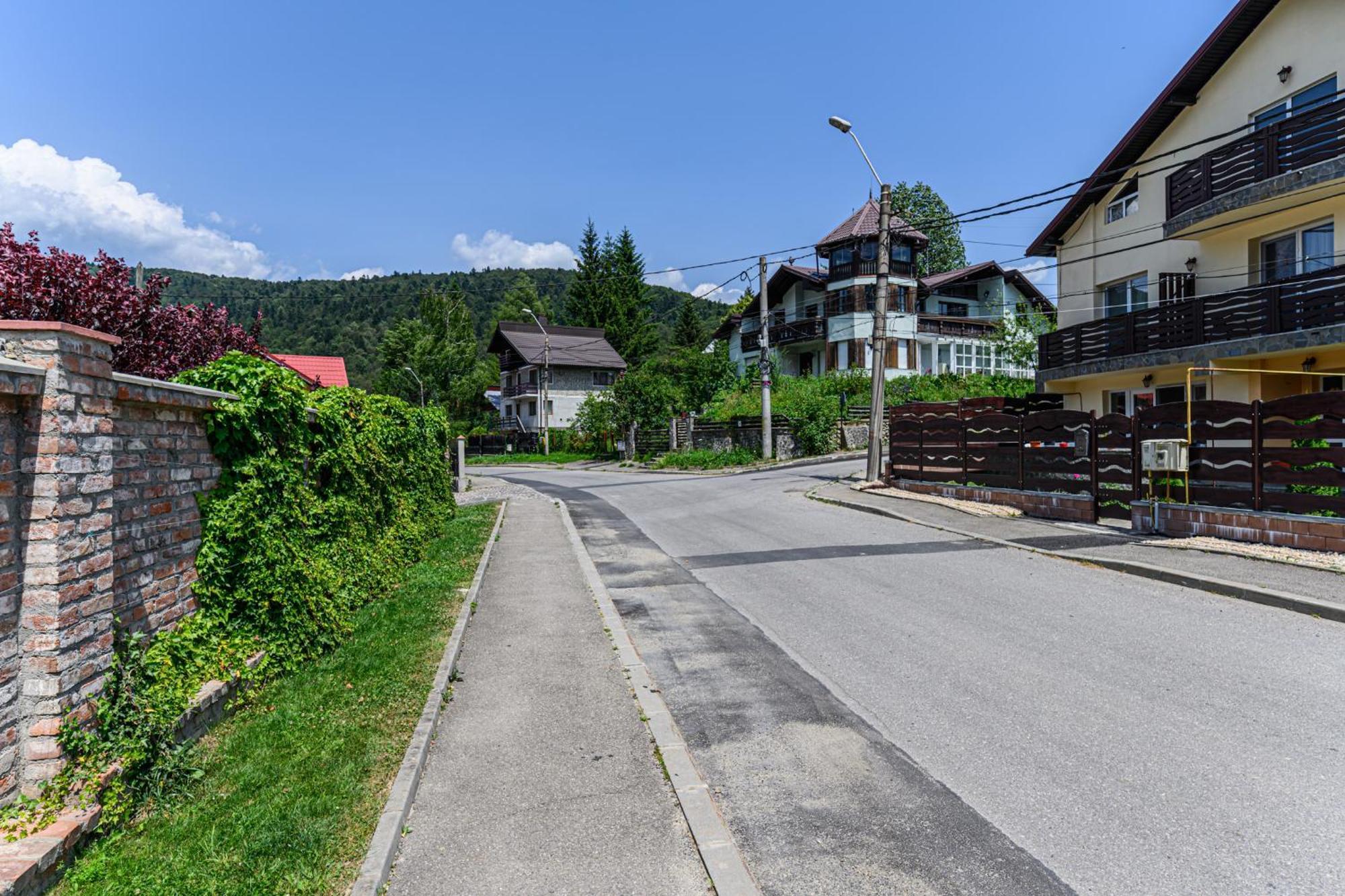 Hotel Casa Ramino Buşteni Exteriér fotografie