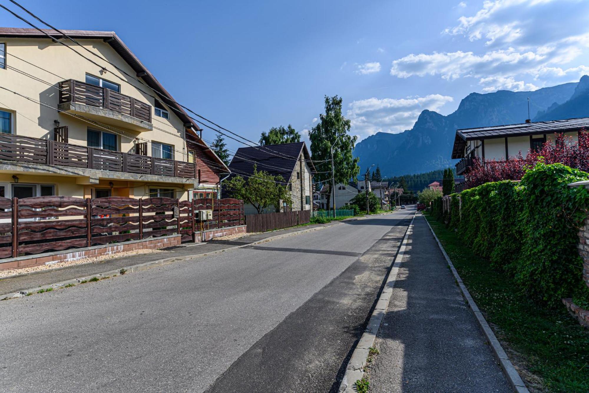 Hotel Casa Ramino Buşteni Exteriér fotografie