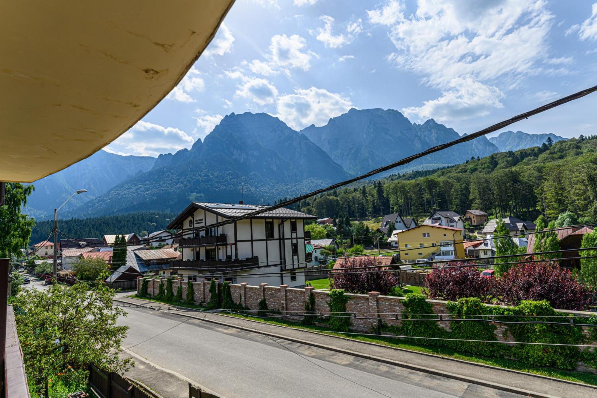 Hotel Casa Ramino Buşteni Exteriér fotografie