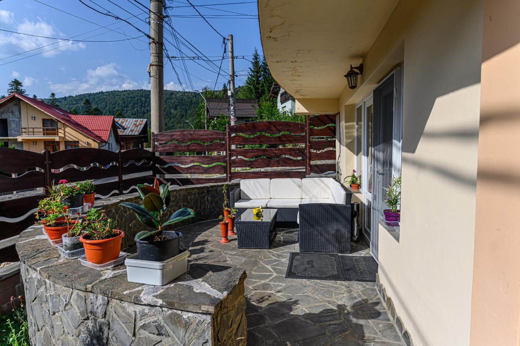 Hotel Casa Ramino Buşteni Exteriér fotografie