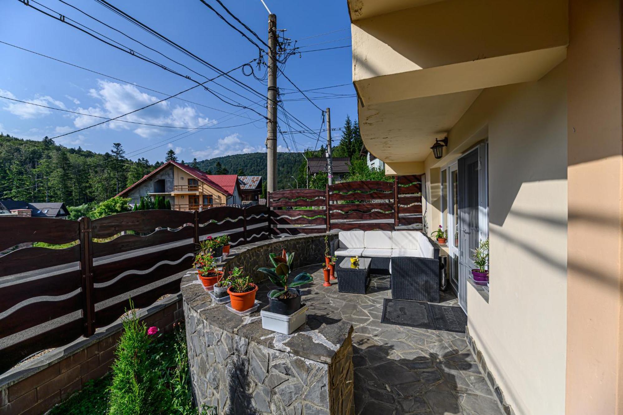 Hotel Casa Ramino Buşteni Exteriér fotografie