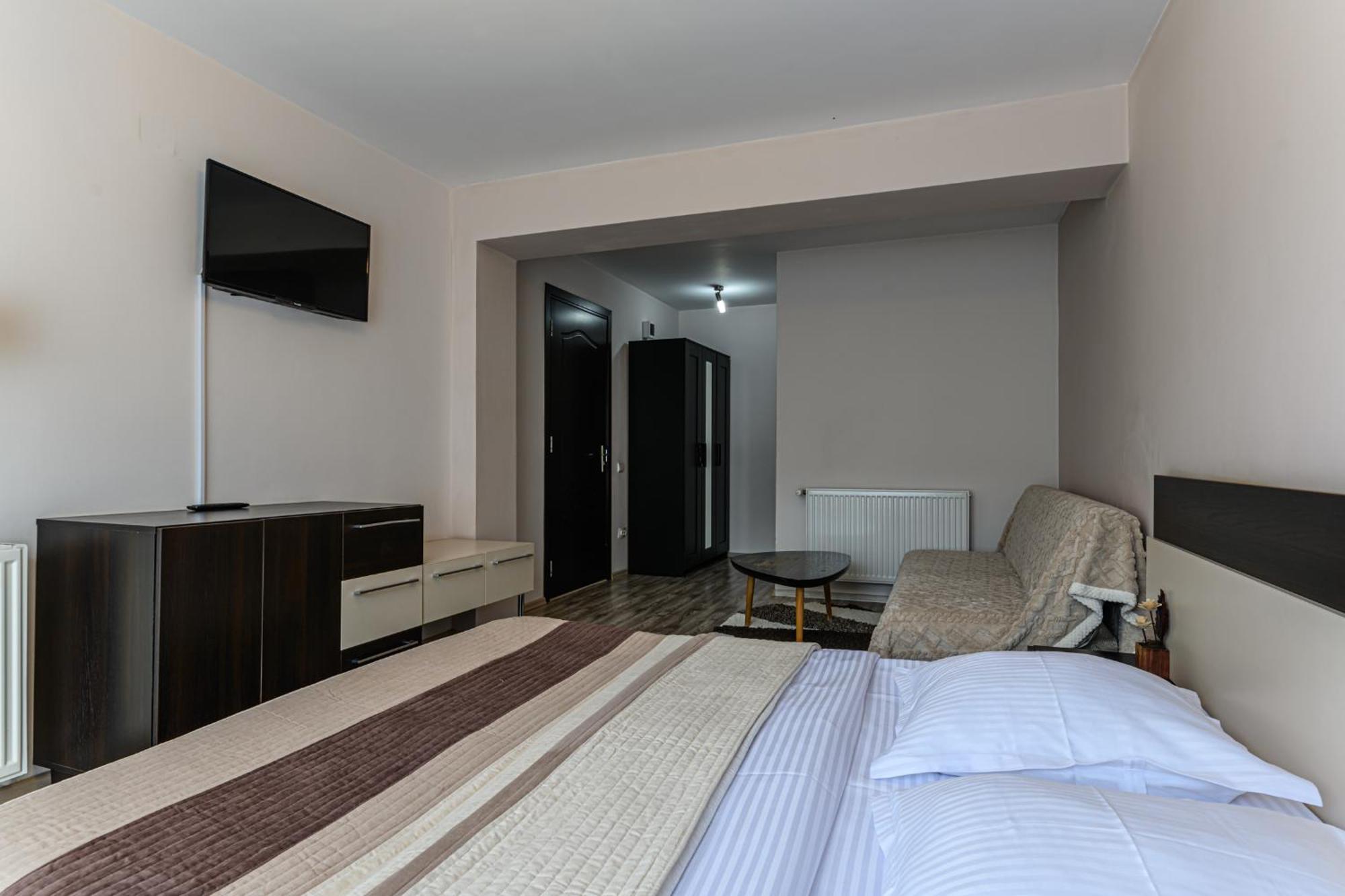 Hotel Casa Ramino Buşteni Exteriér fotografie