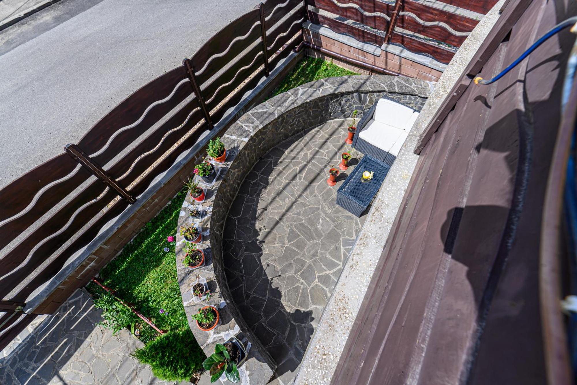 Hotel Casa Ramino Buşteni Exteriér fotografie